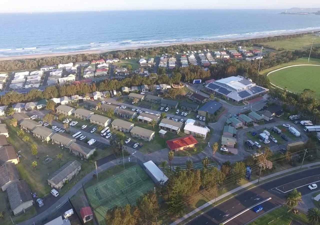 Wollongong Surf Leisure Resort Bagian luar foto