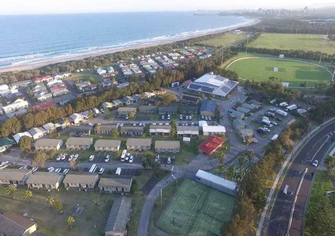 Wollongong Surf Leisure Resort Bagian luar foto